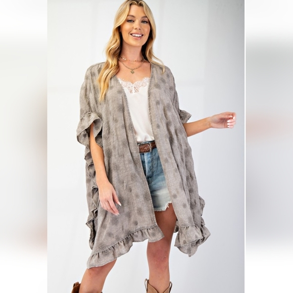 New Easel Embroidered Gray Ruffled Kimono - Picture 1 of 6